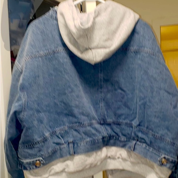 Brand new. Bought from fashionova. Was small and can’t return - Picture 2 of 2